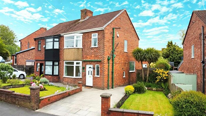 3 Bedroom Semi Detached House For Sale In Birchley Road, Billinge, Wigan, Lancashire, WN5