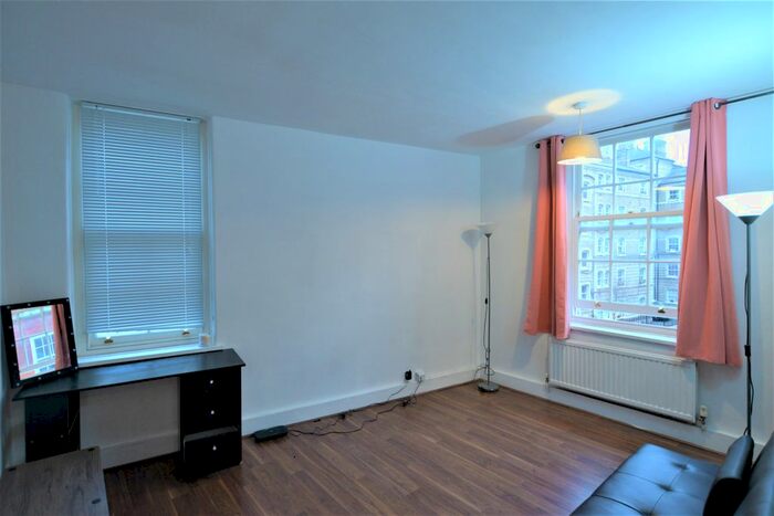 2 Bedroom Flat To Rent In Herbrand Street, London, WC1N