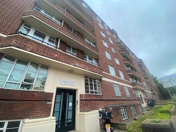 1 Bedroom Studio To Rent In Queens Road, Clifton, Bristol, BS8