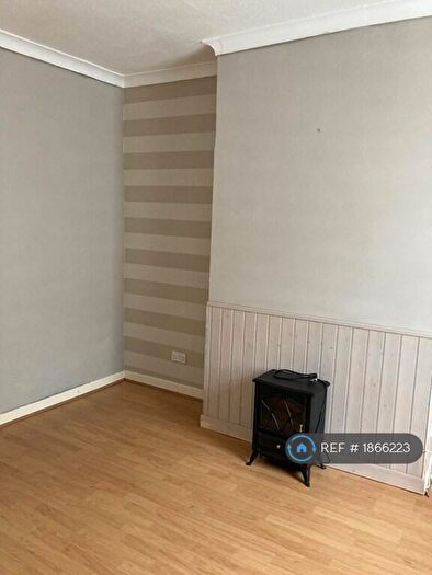 2 Bedroom Terraced House To Rent In Tower St, Barnsley, S70