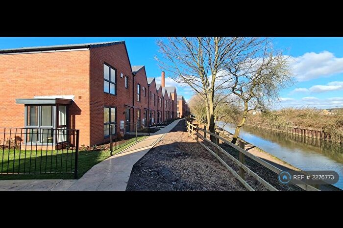 2 Bedroom Semi-Detached House To Rent In Eastwell Walk, Leicester, LE4