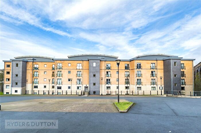 2 Bedroom Flat For Sale In The Ironworks, Birkhouse Lane, Huddersfield, HD4