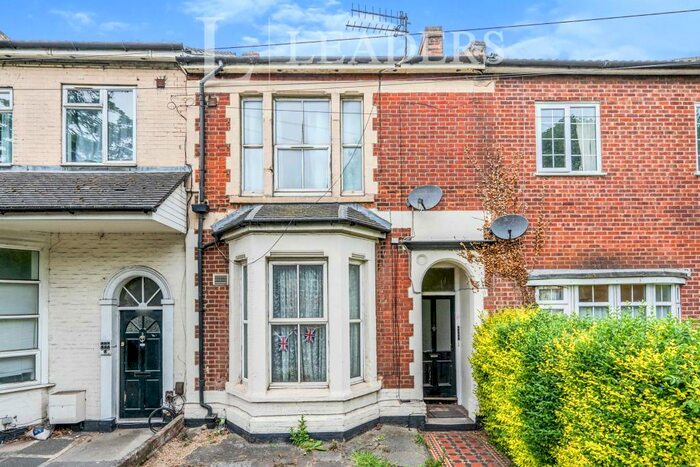 Flat To Rent In Northam Road, Southampton, SO14