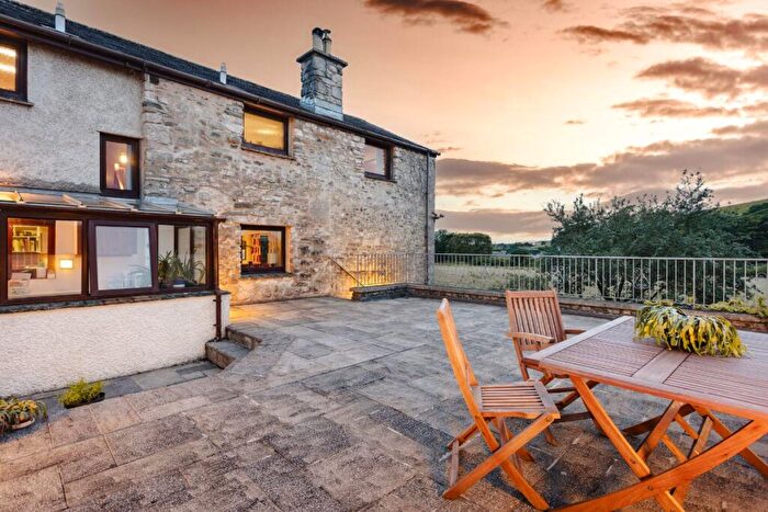 4 Bedroom Barn Conversion For Sale In Kerine, Crooklands, Milnthorpe, LA7