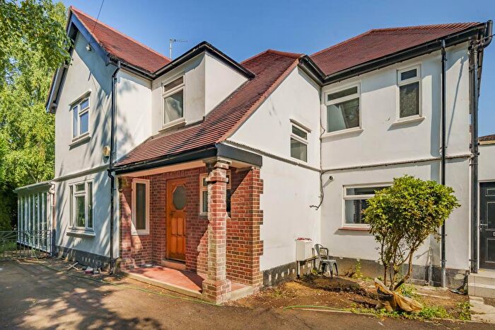 5 Bedroom Detached House To Rent In Cumnor Hill, Oxford, OX2