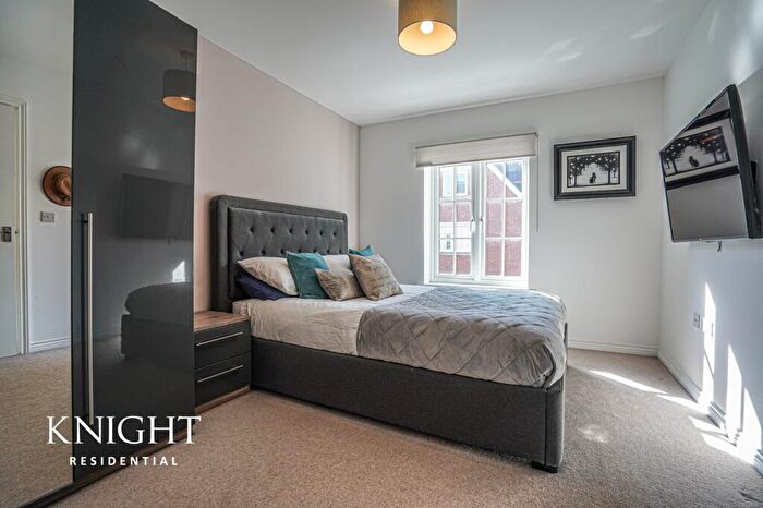 3 Bedroom Town House For Sale In Axial Drive, Colchester, CO4