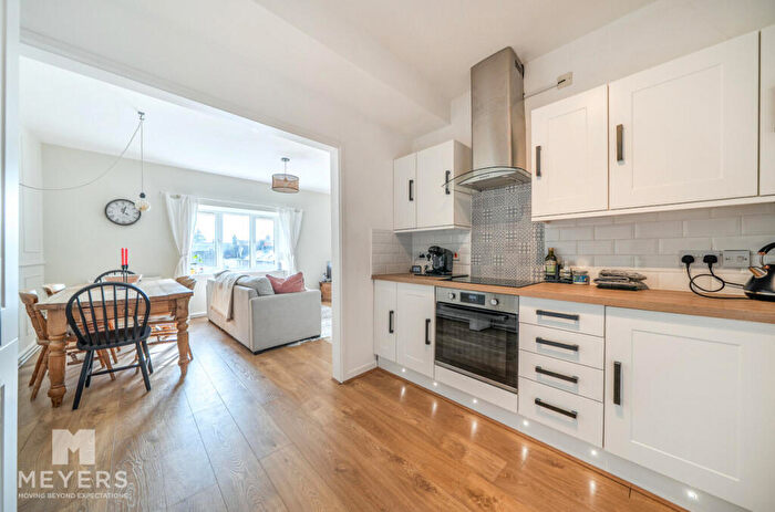 2 Bedroom Apartment For Sale In Trinity Chambers, Dorchester, DT1