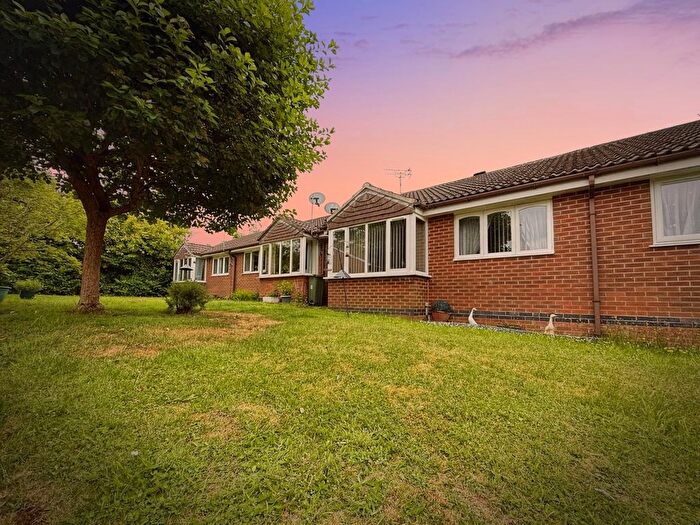 1 Bedroom Semi Detached Bungalow For Sale In Margaret Anne Road, Oadby, LE2