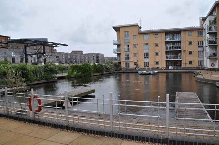 2 Bedroom Apartment To Rent In Lockside Marina, Chelmsford, CM2