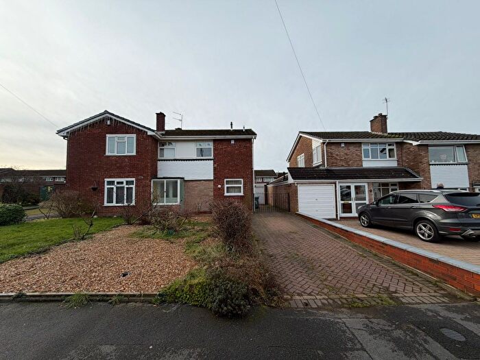 3 Bedroom Semi Detached House To Rent In Hillcrest Gardens, Willenhall, WV12