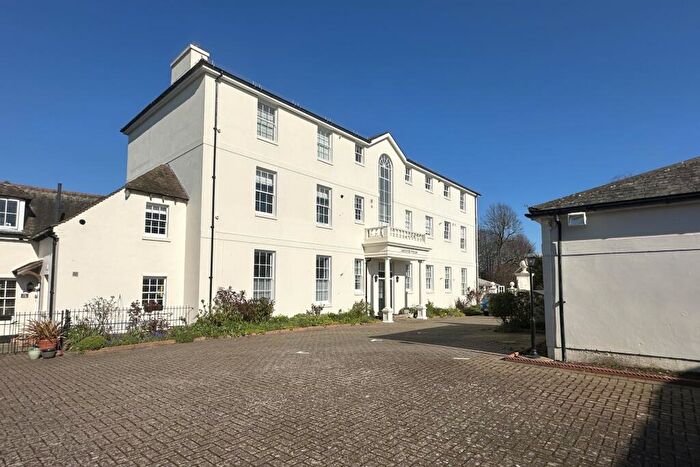 2 Bedroom Apartment For Sale In Grams Road, Walmer, CT14