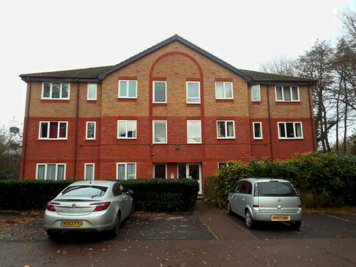 1 Bedroom Ground Flat To Rent In Bewbush, RH11