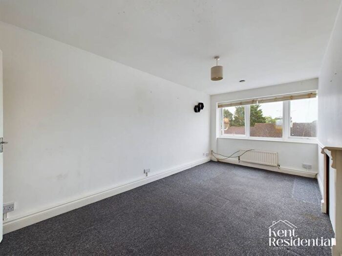 1 Bedroom Flat To Rent In Station Road, Rainham, ME8