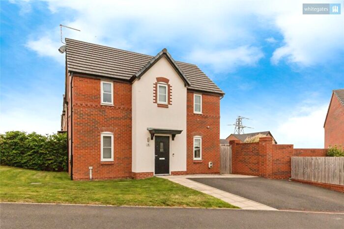 3 Bedroom Detached House For Sale In Buckley Avenue, Wistaston, Crewe, Cheshire, CW2