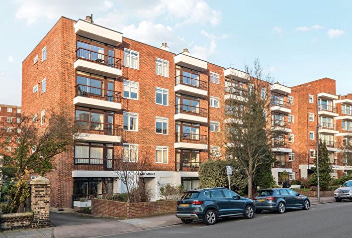 2 Bedroom Flat For Sale In St. John's Avenue, London, SW15