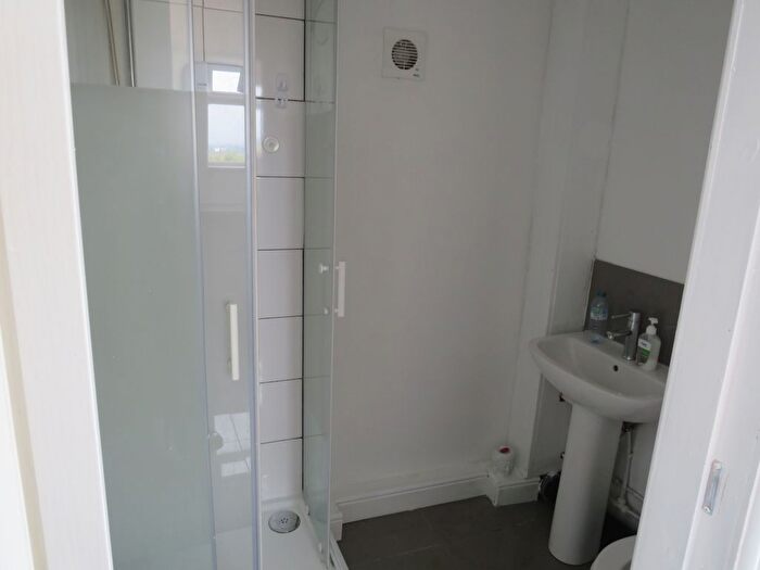 1 Bedroom Flat To Rent In Trafalgar Court, Tividale, Oldbury, B69