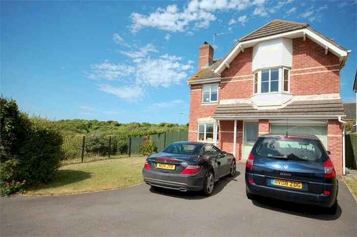 4 Bedroom Detached House To Rent In Heol Y Dryw, Rhoose, Vale Of Glamorgan, CF62