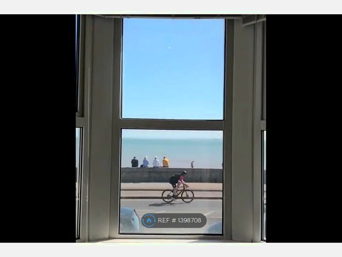 1 Bedroom Flat To Rent In Eastern Esplanade, Southend-On-Sea, SS1