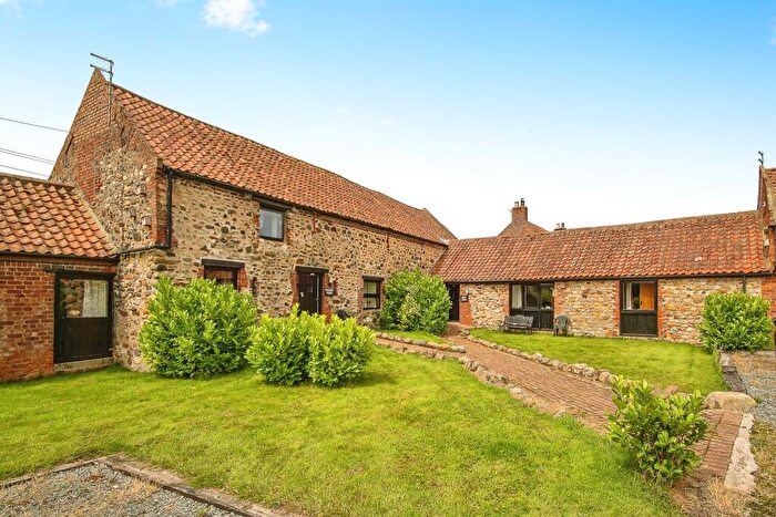 4 Bedroom Detached House For Sale In Main Street, Tunstall, Hull, HU12