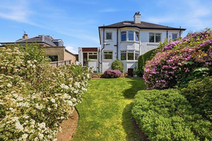 3 Bedroom Semi-Detached House For Sale In Craiglockhart Dell Road, Edinburgh, EH14