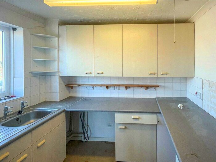 1 Bedroom Apartment For Sale In Stanley Street, Lowestoft, Suffolk, NR32