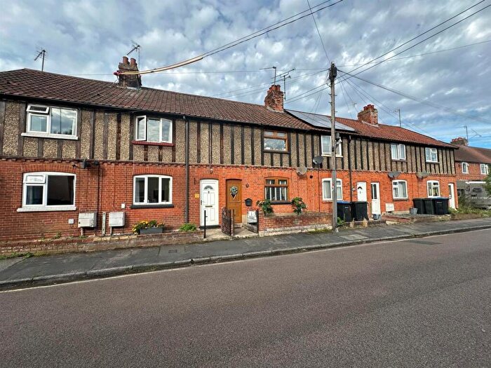 3 Bedroom Terraced House For Sale In Cardinalls Road, Stowmarket, IP14