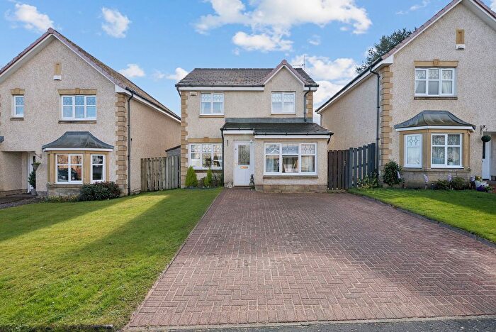 4 Bedroom Detached House For Sale In Langlook Road, Glasgow, G53