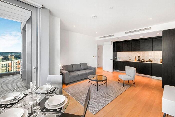 1 Bedroom Apartment To Rent In Charrington Tower, Biscayne Avenue, London, E14
