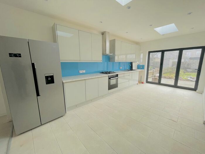 3 Bedroom Terraced House To Rent In Grange Road, Ilford, IG1