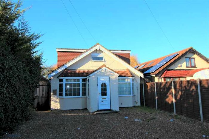5 Bedroom Bungalow To Rent In Polehill Road, Hillingdon, Middlesex, UB10