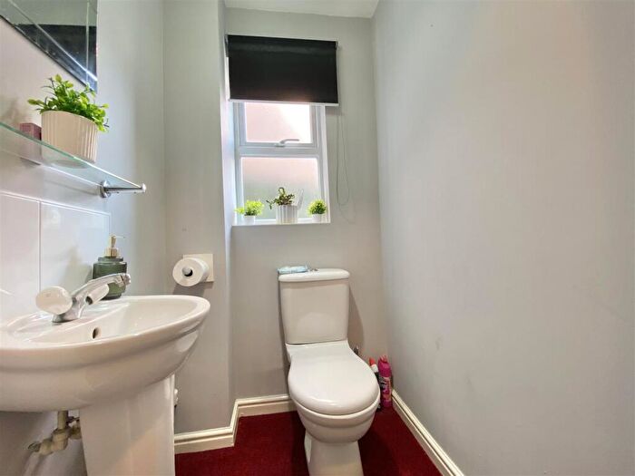 2 Bedroom End Of Terrace House For Sale In Ascough Wynd, Aiskew, Bedale, DL8