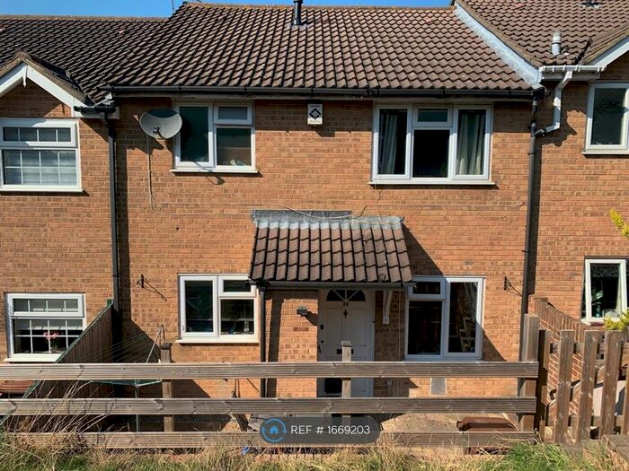 1 Bedroom Terraced House To Rent In Stonecross Lea, Chatham, ME5