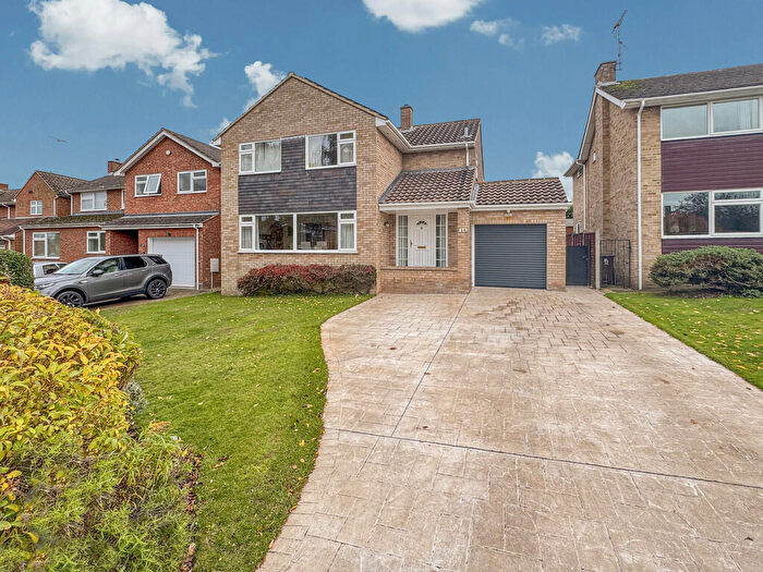 4 Bedroom Detached House For Sale In Shakespeare Road, Lexden, Colchester, CO3