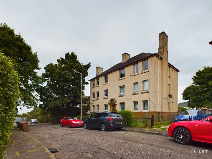 2 Bedroom Flat To Rent In Granton Terrace, Trinity, Edinburgh, EH5