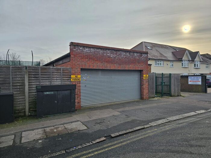 Property To Rent In Manor Road, Chigwell, Essex, IG7