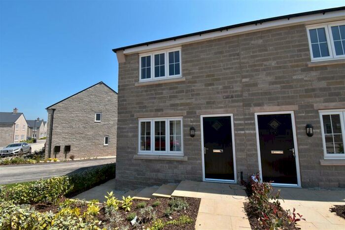 2 Bedroom Semi-Detached House To Rent In Cairn Drive, Buxton, SK17