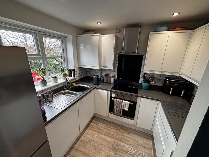 2 Bedroom Apartment To Rent In Wileman Court, Sheader Drive, Salford, Manchester, M5