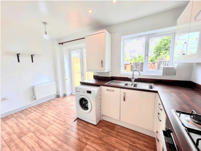 3 Bedroom Town House To Rent In St Leonards Mews, Bedford, MK42