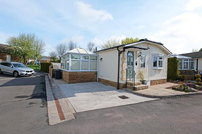 2 Bedroom Park Home For Sale In Dales View Park, Salterforth, BB18