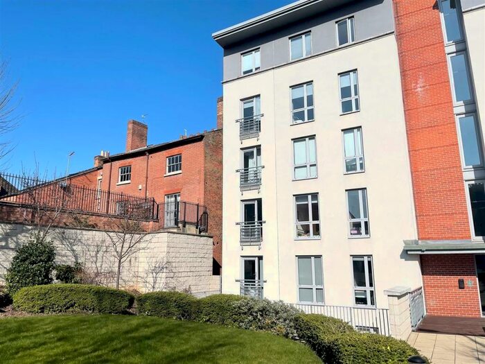 2 Bedroom Flat To Rent In **&#pppw Excluding Bills** Ropewalk Court, Nottingham, NG1