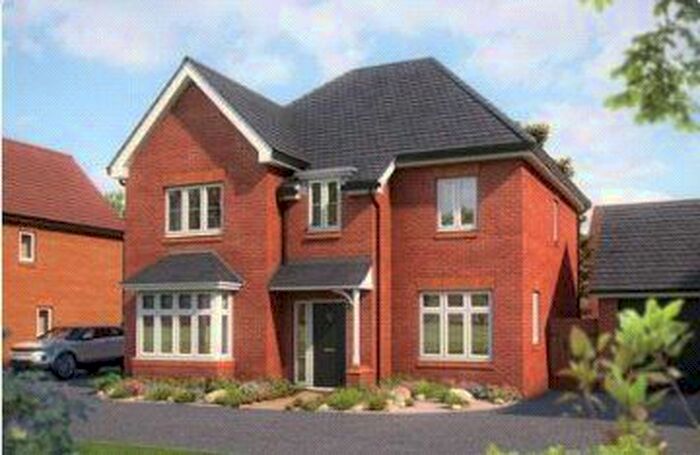 5 Bedroom Detached House For Sale In Perry Place, Drakes Broughton, WR10