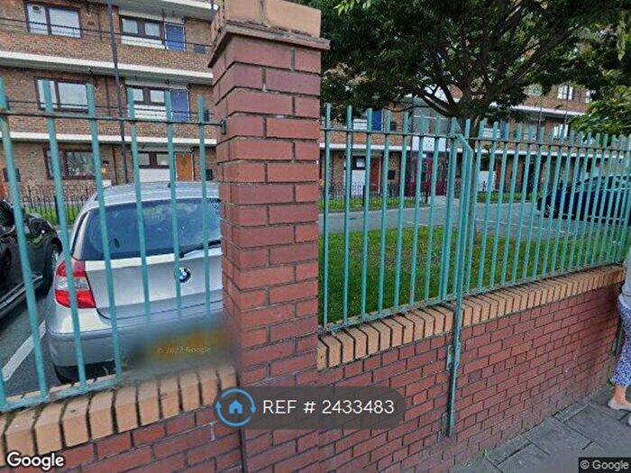 2 Bedroom Flat To Rent In Purdon House, London, SE15