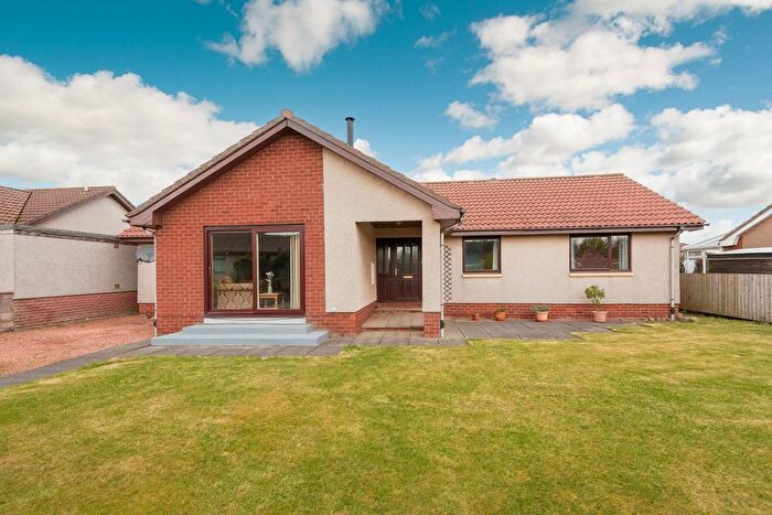 3 Bedroom Detached Bungalow For Sale In Hoprig Park, Cockburnspath, TD13