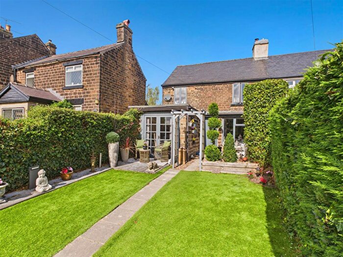 3 Bedroom Cottage For Sale In Carr Lane, Dronfield, S18