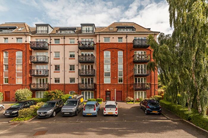 2 Bedroom Flat For Sale In / Appin Street, Edinburgh, EH14