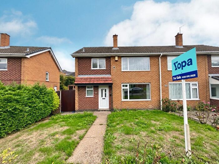 3 Bedroom Semi Detached House For Sale In Bestwood Lodge Drive, Nottingham, NG5