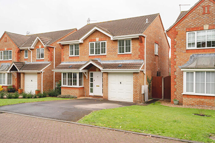 4 Bedroom Detached House For Sale In Bakers Ground, Stoke Gifford, Bristol, BS34
