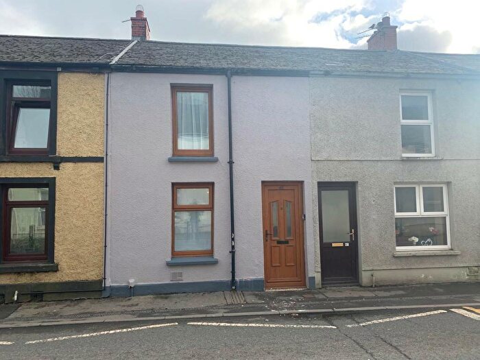 2 Bedroom House To Rent In Priory St, Carmarthen, SA31