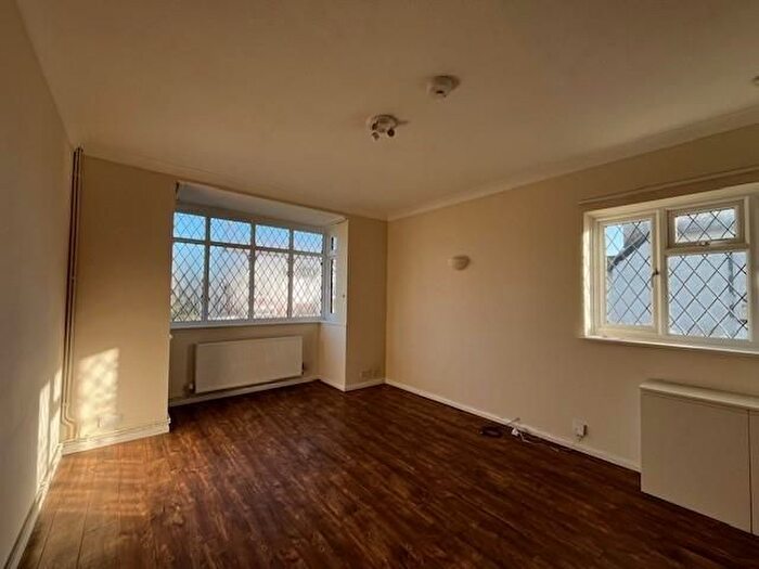 Studio To Rent In Langton Road, Broadwater, Worthing, BN14