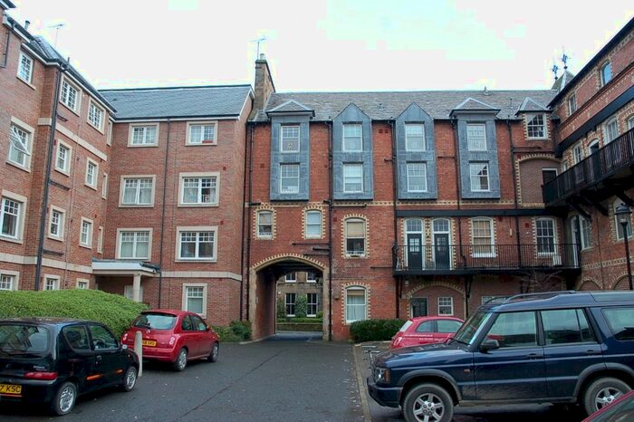 2 Bedroom Flat To Rent In Upper Gray Street, Edinburgh, EH9